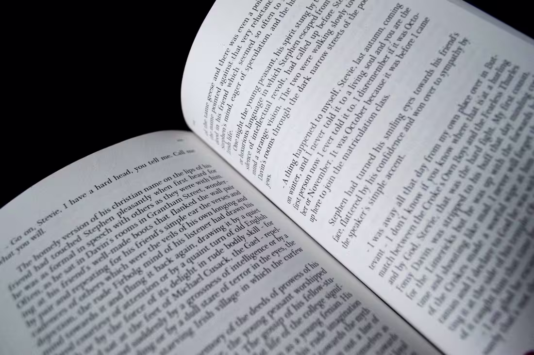 Cover image for J. Joyce - Portrait of the Artist as a Young Man