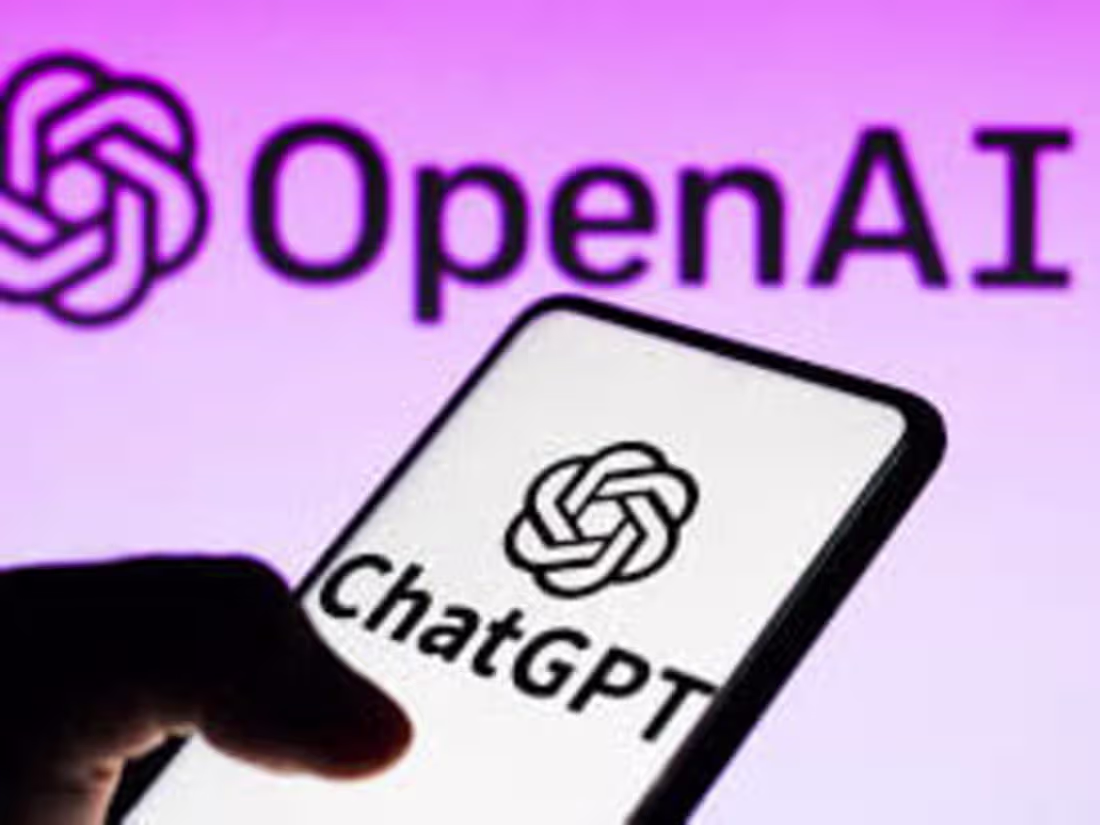 Cover image for Revamping Financial Analysis with AI