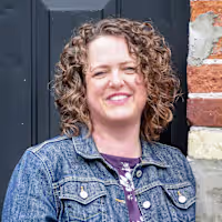 Beth Leonienco-Burke