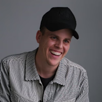 Shea Lewis