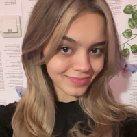 Larisa avatar