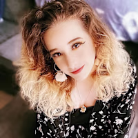 Elizabeth avatar