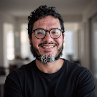 Steve Longoria