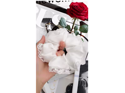 Scruncie Photoshoot Product