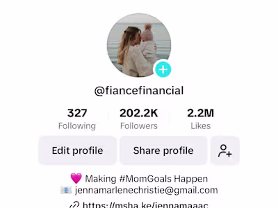 Growth of Personal Brand to 200K Followers 👰‍♀️