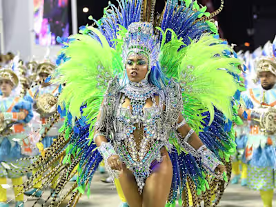 From Cheesy Bread to Fried Milk, a Guide to the Best Carnival F…