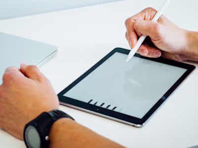 Graphic/logo designer 