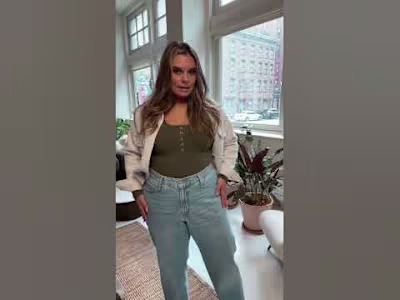 This one is for all of the curvy girlies: 4 denim looks from @i…