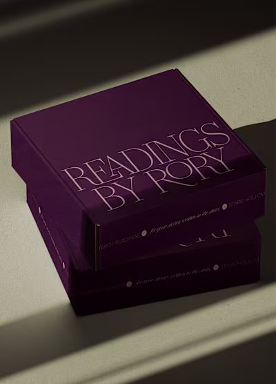 If Rory Gilmore started a tarot card reading business, here'...