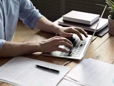 Talha Raja - High-Converting Copywriter