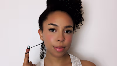  Finger Coiling vs. Brush Styling