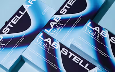 Logo, Packaging and Website for Online Retailer Lab Stellar