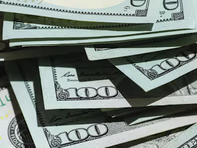 Academic Writing: Full Dollarization in El Salvador