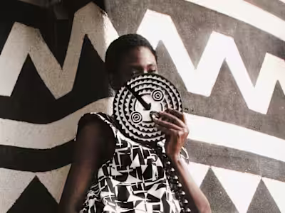 Looga Yande Branding