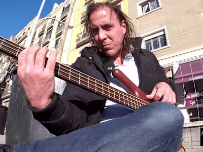 I record incredible edm electronic bass guitar session musician