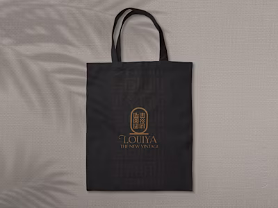 Visual Brand Identity For LOUIYA Apparel