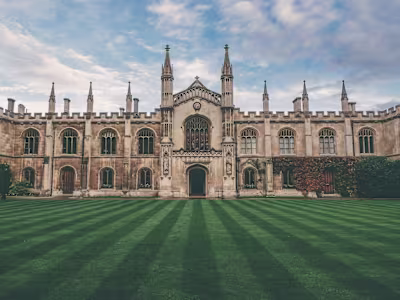 How to Find a Property Management Virtual Assistant for Graphic…