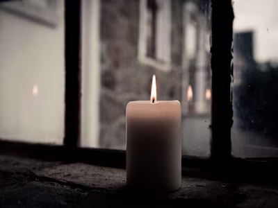 The Candle Light Therapy