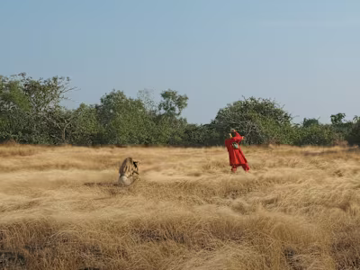 FUJIFILM - PROJECT PEAK - Anushka Menon x GF80mmF1 7 