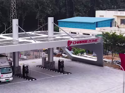 ChargeZone Unveils Ultra-Fast Supercharging Hub on Bangalore