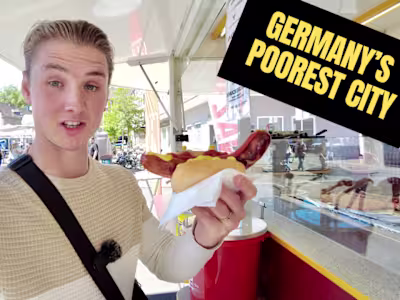 Eating German Krakauer Sausage in Gelsenkirchen 🇩🇪