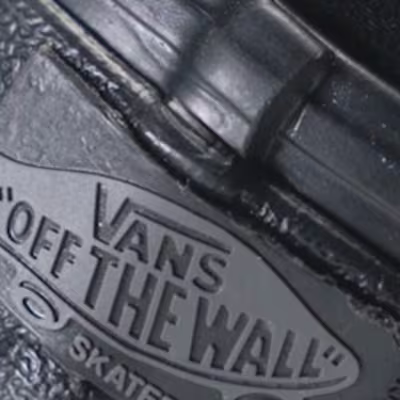 E-Commerce Campaign for Vans