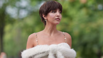 Hot Chocolate Brunette Is Winter 2023/2024's Richest Dark Hair …