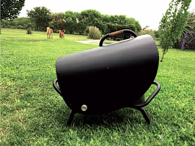 compact Argentine-style grill