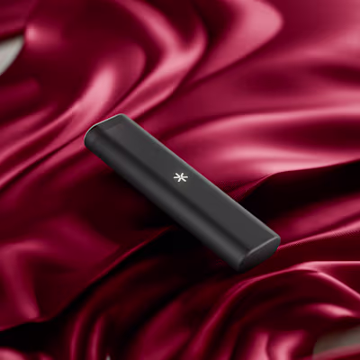 Heyyy 3D Product Renders for Men’s Health Brand