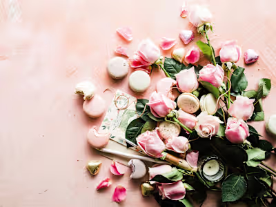 Blog Post - Convert Readers to Customers (10 Friendship Flowers)