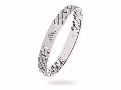 "This Valentine’s Gift That Speaks of Timeless Love & Elegance"