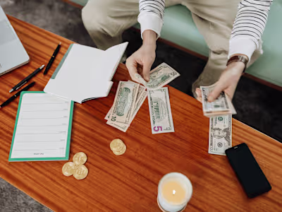 A blog about the money app Cleo for a customer on Fiverr