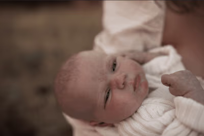 Newborn retouching 