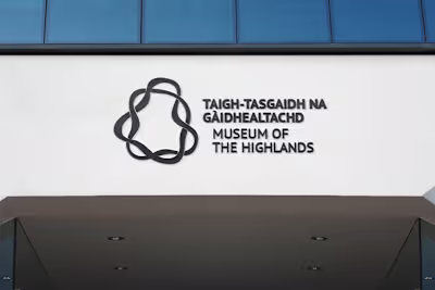 Bilingual Branding and Exhibition Design