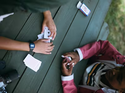 Unit Stills & Social Growth for Selah and The Spades