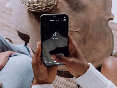 Creating Social Media Strategy 