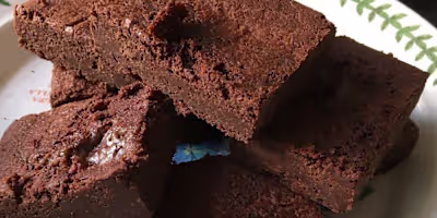 The Best Vegan Brownies Delivery (Review)