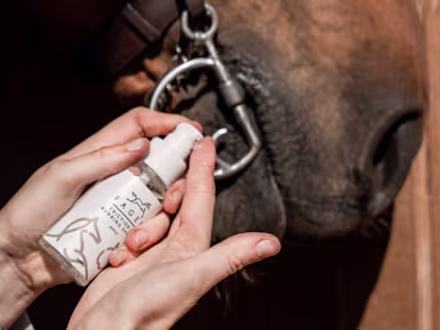 Label design for horse gel