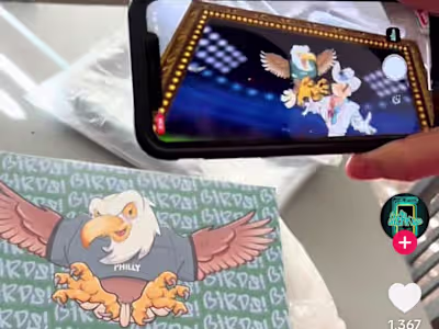 Marketing manager| Sneakar i.o