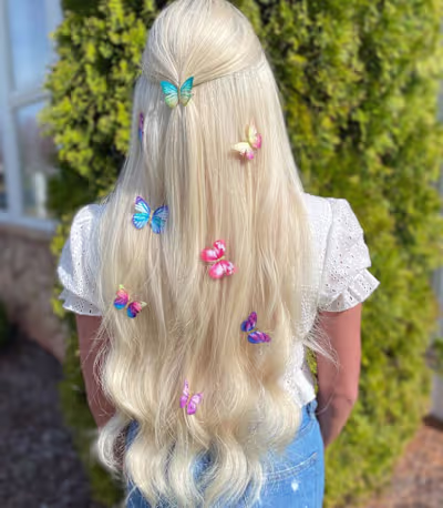 5 Crazy Accessories Women Used to Style Their Hair With
