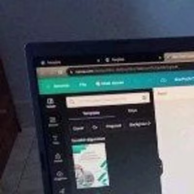 Muhammad Faqih Firmansyah on Instagram: “Weekend 😅 #canva #ree…