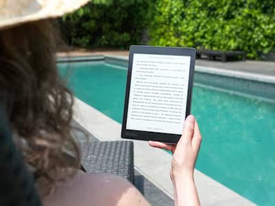 Best E-Book Readers for Reading in Sunlight