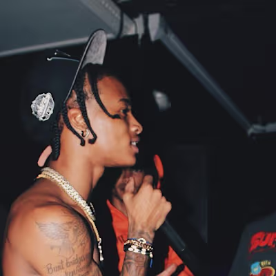 ben 10 ♡ on Instagram: ”@ndbtaz .
.
.
.
.
#explorepage #photogr…