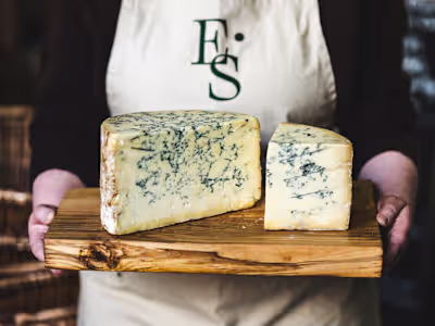 Modern Heritage-Led Brand Identity for Earsham Street Deli