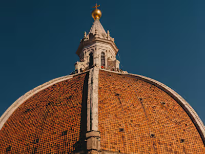 Cultivating Connections: Content Creation & Brand Management