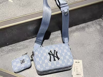 MLB
