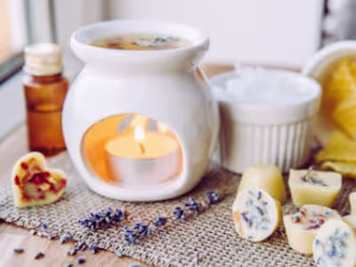 How to Use Essential Oils in a Wax Warmer: Everything You Need …