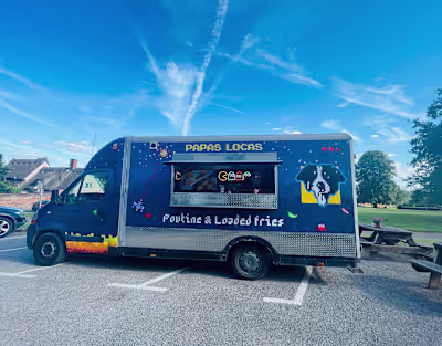 Papas Locas - Rebranding and van wrap