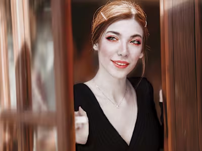 Some light special effects, risen zombie but hides it