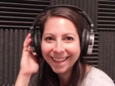 Voiceover Demos and Clips – Kira Dorrian